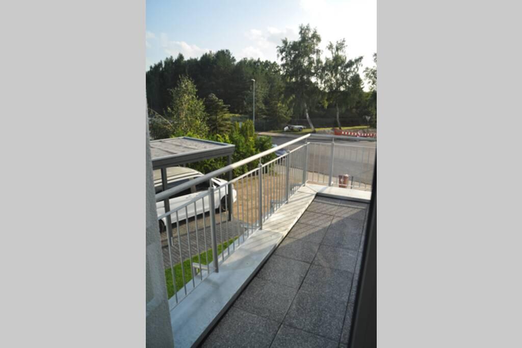 Modernes Doppelhaus In Stadtnah Und Direkt Am Naturschutzgebiet