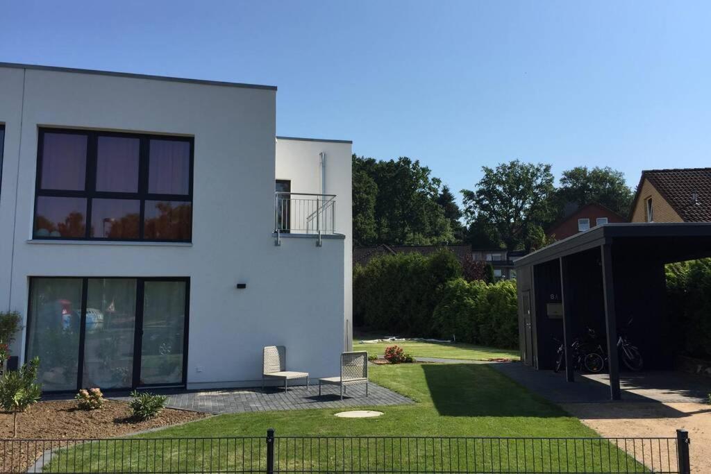 Modernes Doppelhaus In Stadtnah Und Direkt Am Naturschutzgebiet * Lüneburg