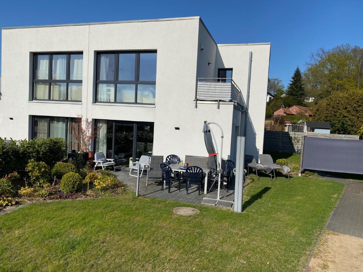 Modernes Doppelhaus In Stadtnah Und Direkt Am Naturschutzgebiet Apartment